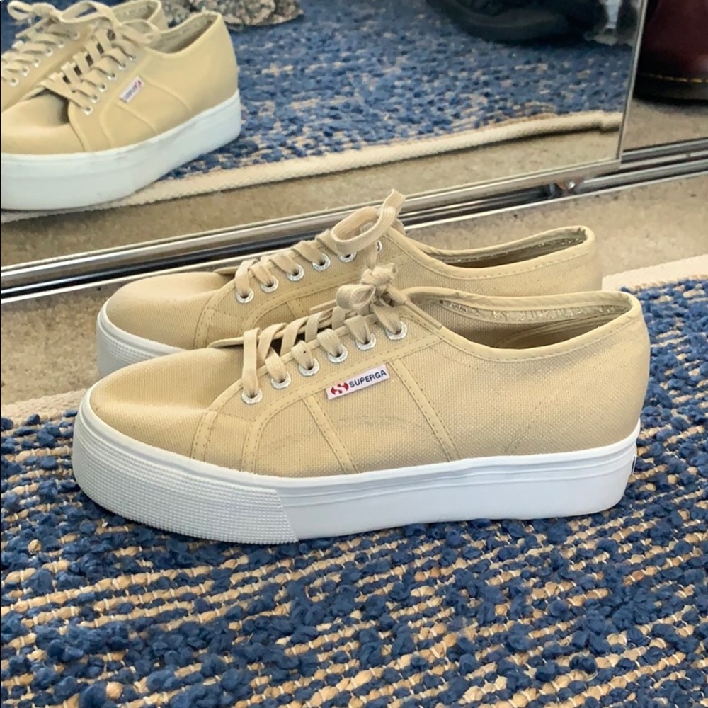 Platform beige Supergas